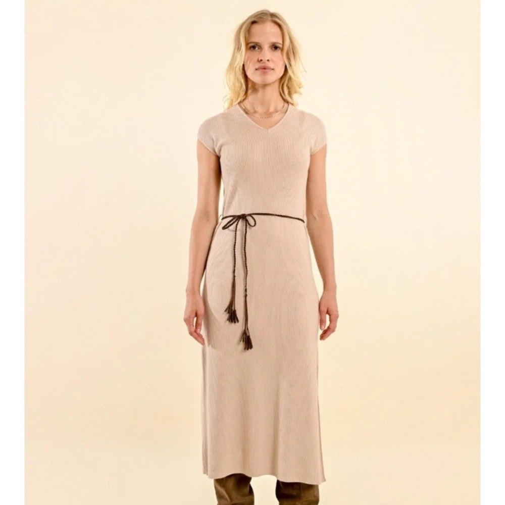Molly Bracken Ribbed Knit Midi Dress‎ Belted Sleeveless Beige Size M